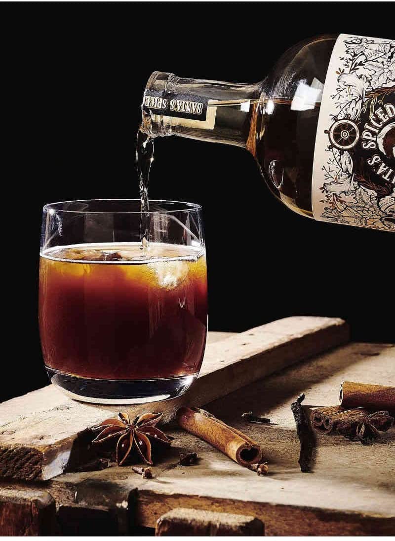 Santa´s Spiced Rum 500 ml (37.8% vol) Piraten Rum Wajos